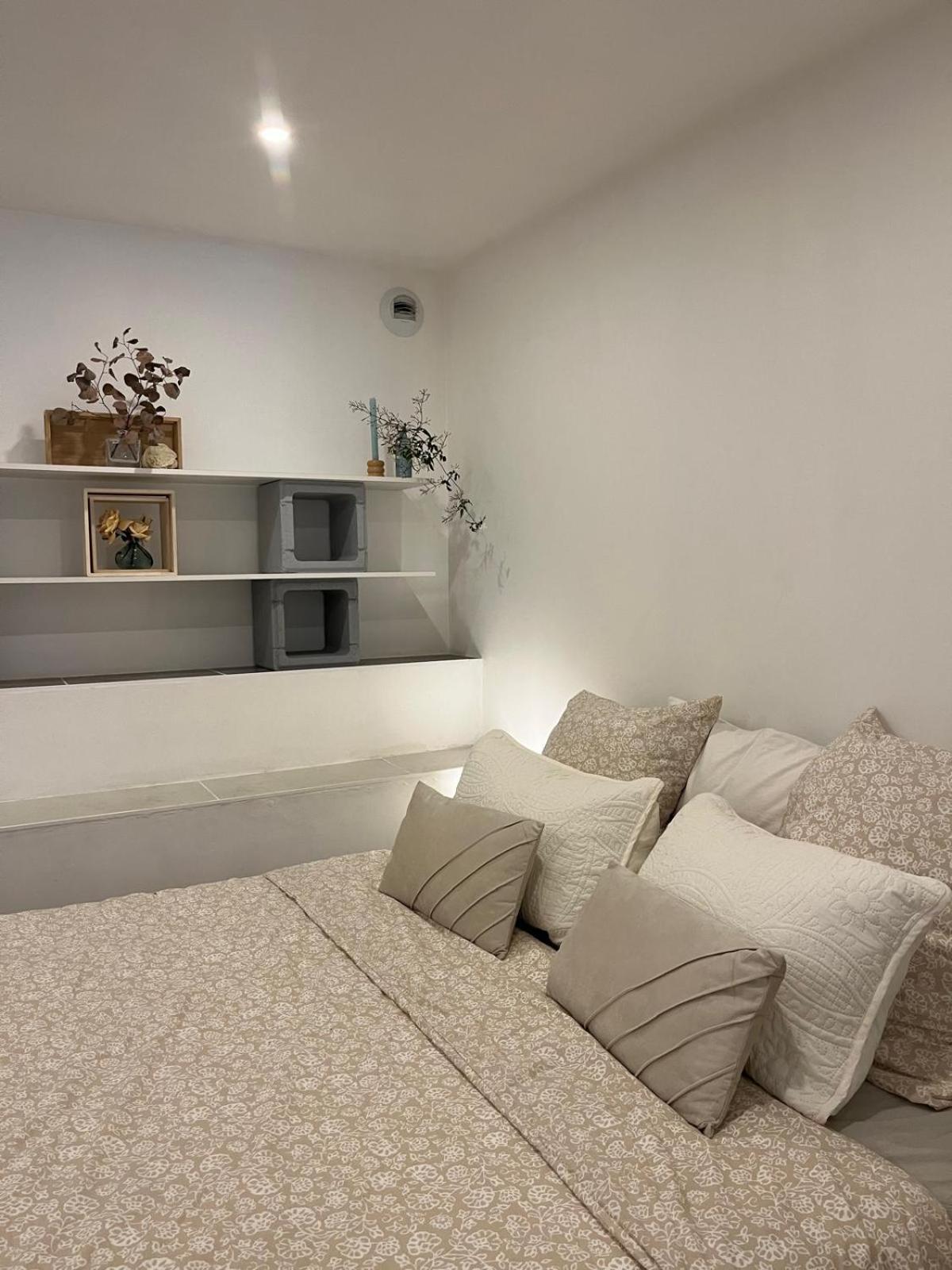 La Mhirabelle Hotel Сен Пол дьо Ванс Екстериор снимка